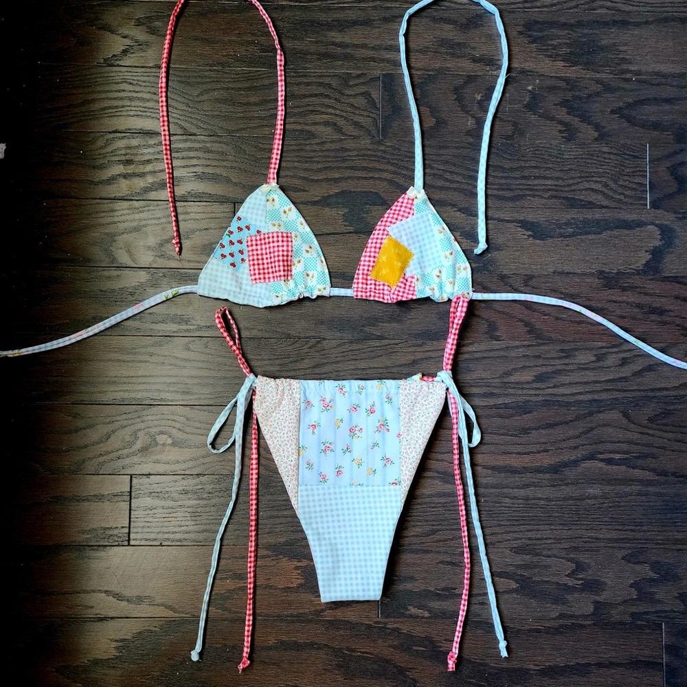 Handmade patchwork bikini - Picture 2 of 2